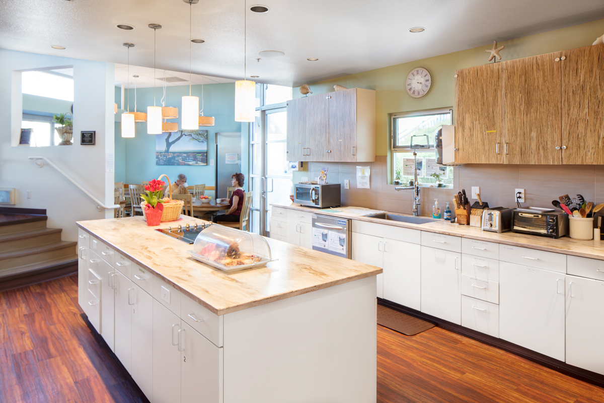 Community kitchen