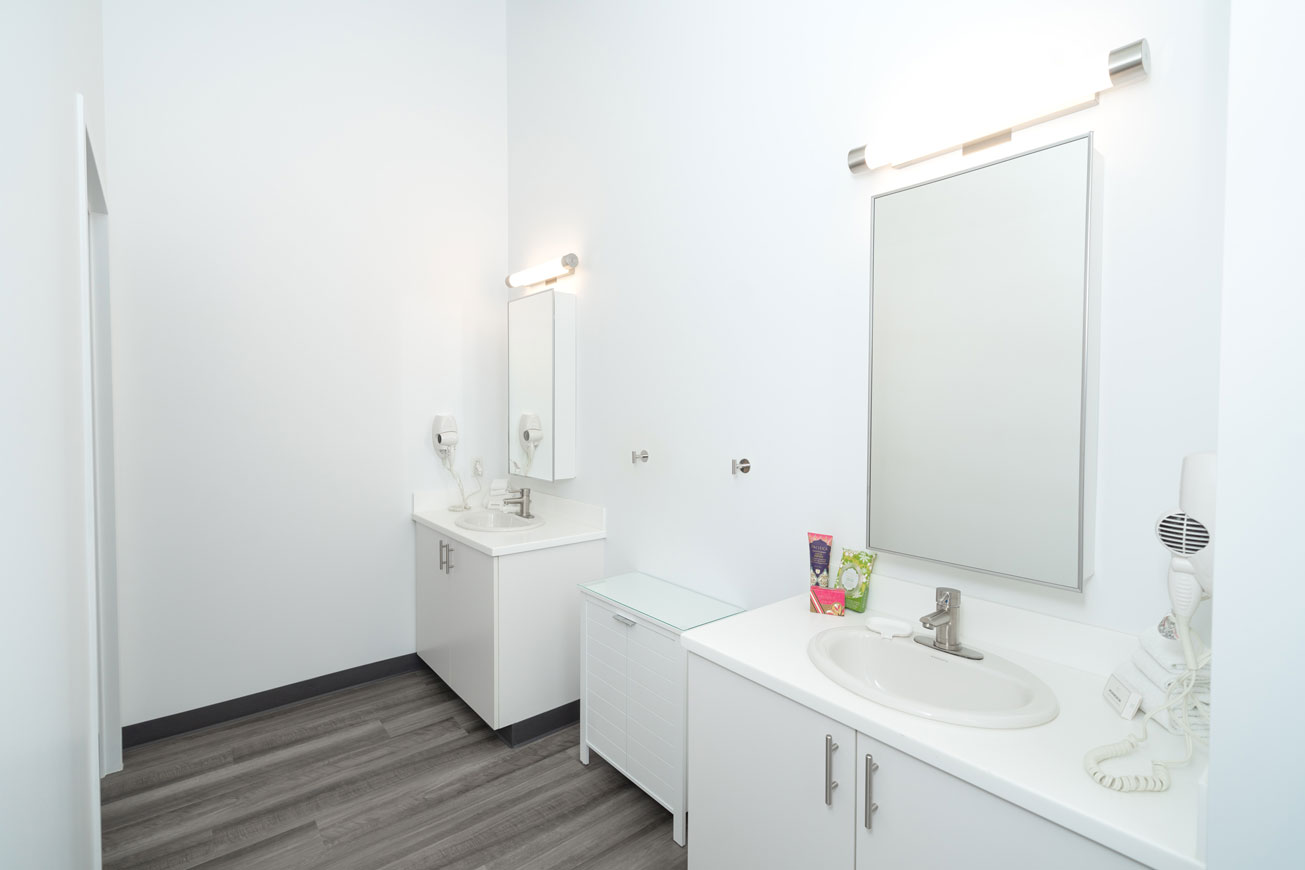 Apartment double sinks and vanity room