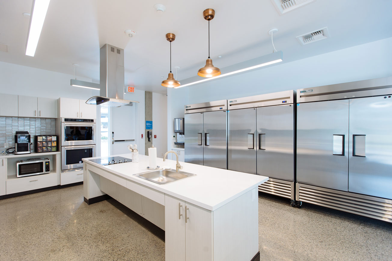 community kitchen 4
